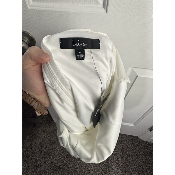 Women’s Lulu’s Living The Spotlight White Mesh Long Sleeve Mini Dress M Bride - Picture 5 of 5